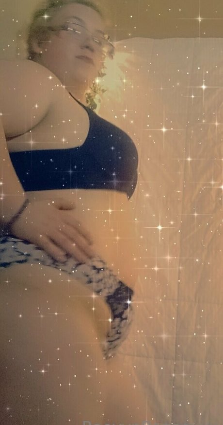 creamxxxqueen pornographic actress pics