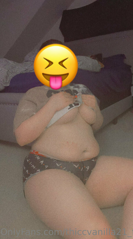 thiccvanilla21 free pornstar top images