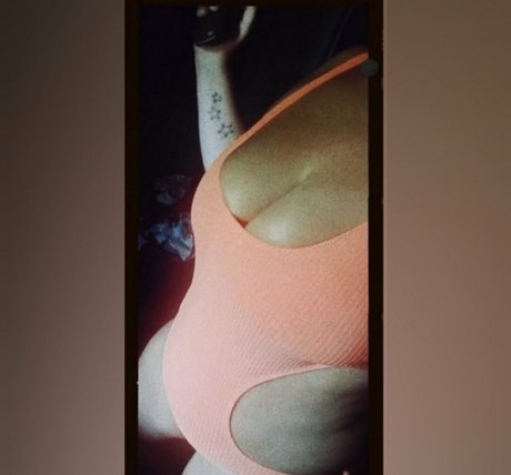 thickmilkymommy pornographic star pictures