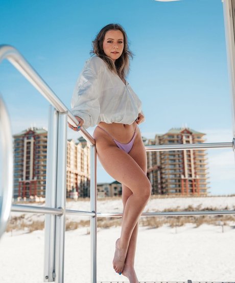 Sarah Senecal hd pornstar galleries