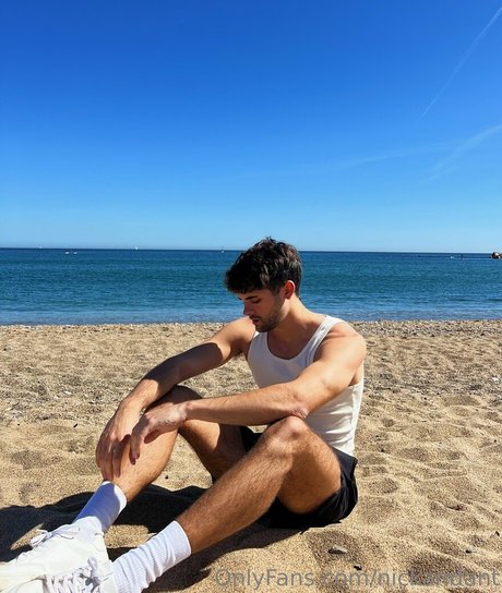 skinny redhead onlyfans beautiful naked picture