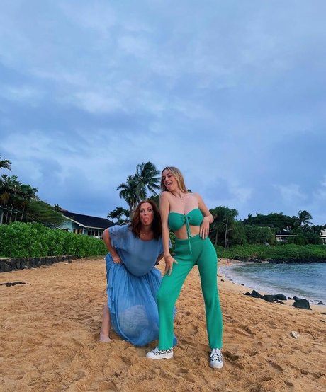 blonde secretary onlyfans pretty photo