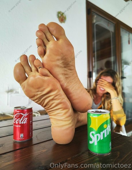 atomictoez pornographic model galleries