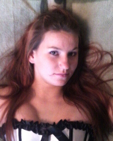 lanueta21 model free pics