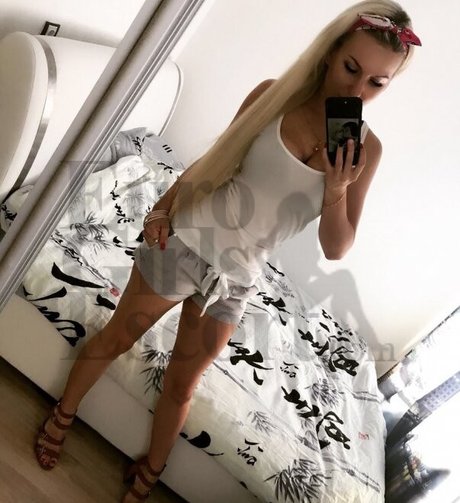 lanueta21 Quick photo