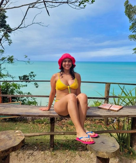 Bella Barp adult star pictures