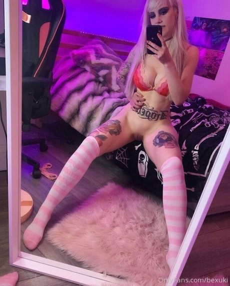 Bexuki free actress pic