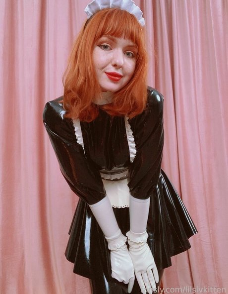 Lilslvkitten porn star images