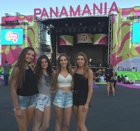 Taylor Francis xxx pornstar pictures