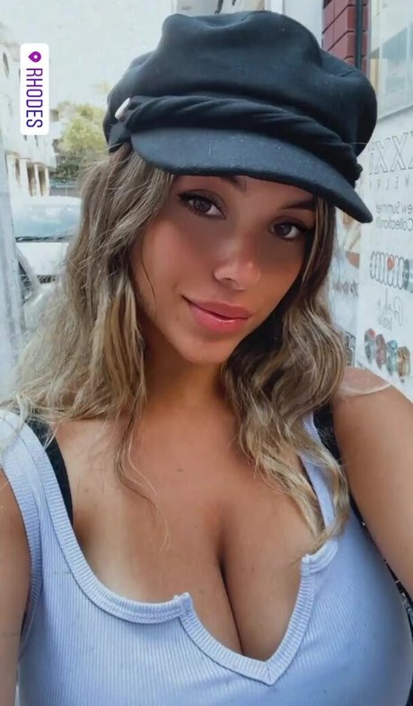 Eden Nimni perfect star photo