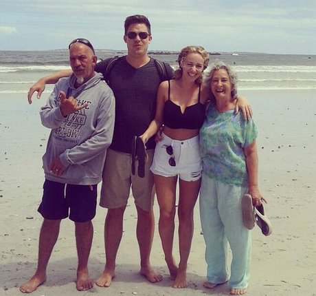 Zimra Geurts beautiful model pic