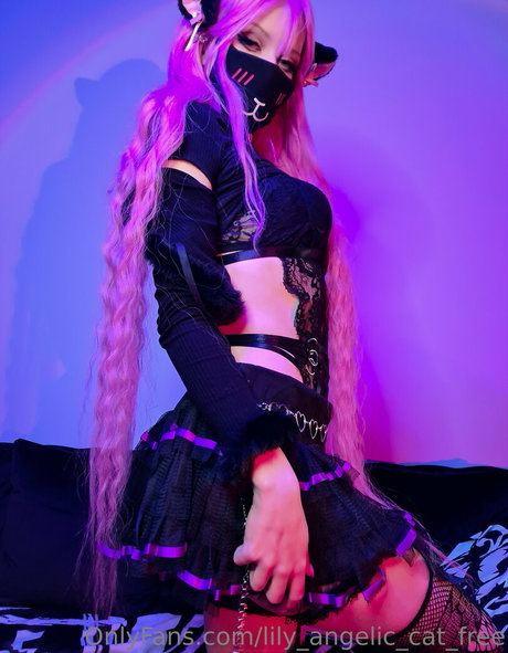 lily angelic cat free adult actress photos