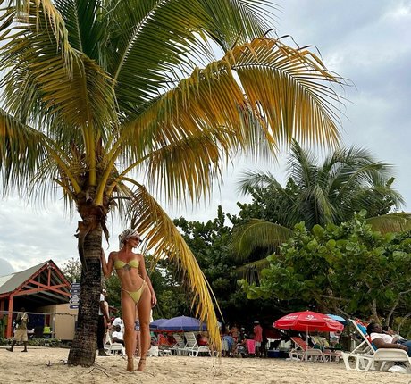 Carmen Caccavale best model image