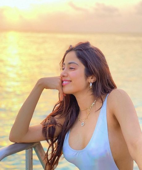 Janhvi Kapoor sex pornstar photo