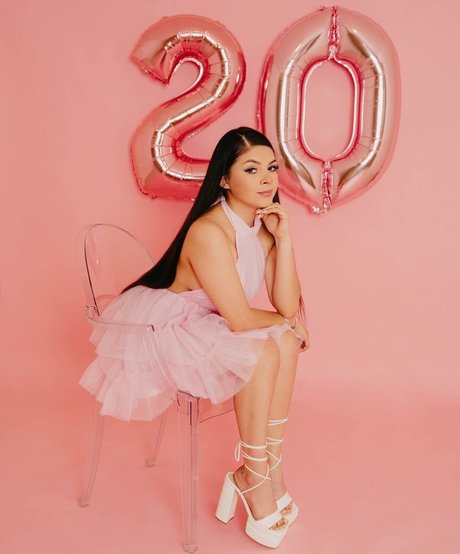 monimonitaa exclusive actress gallery