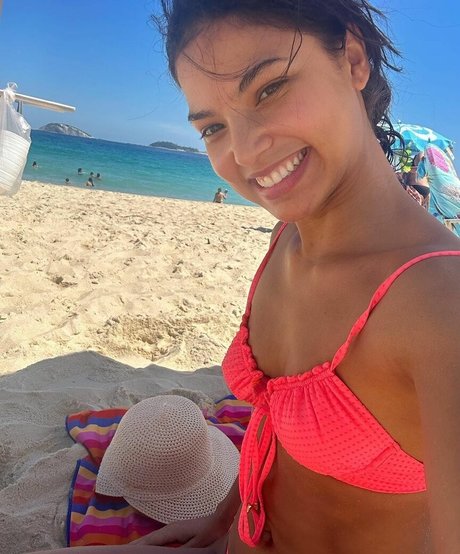 Heloisa Honein naked star gallery