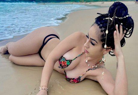 Angie Diaz nudes actress pic