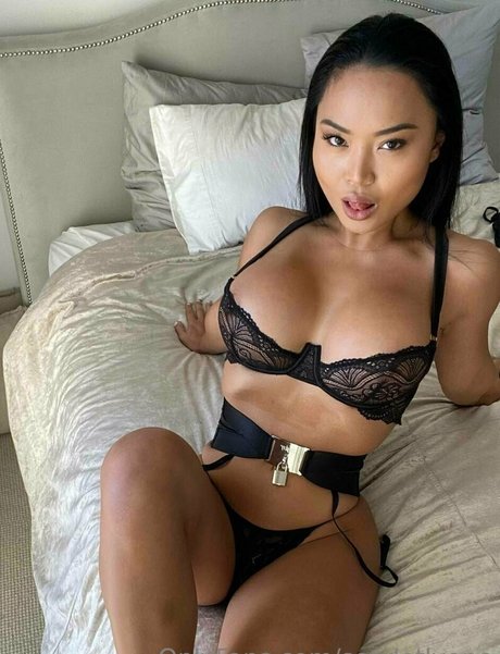 curvy teen onlyfans sexy nude pics