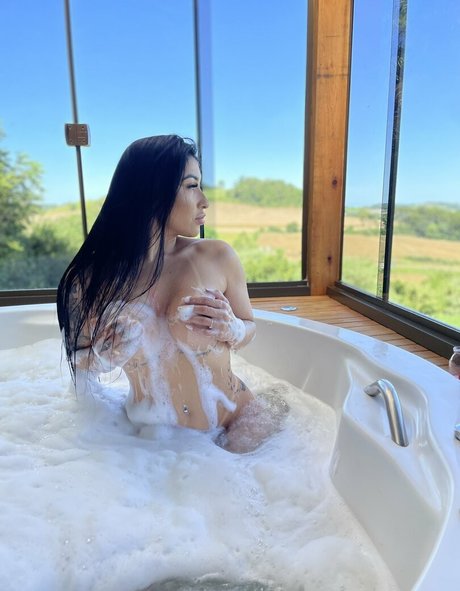 Lucieli Aline Santos star photos