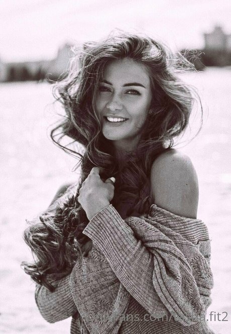 tasha fit2 model sexy gallery