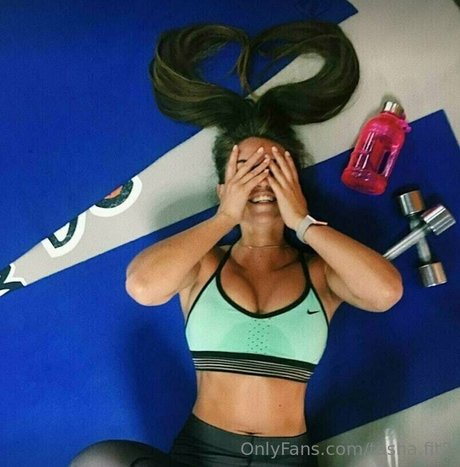 tasha fit2 perfect actress picture