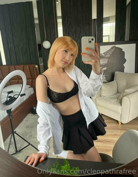 cum onlyfans beautiful picture