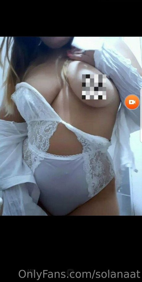 solanaat model sexy galleries