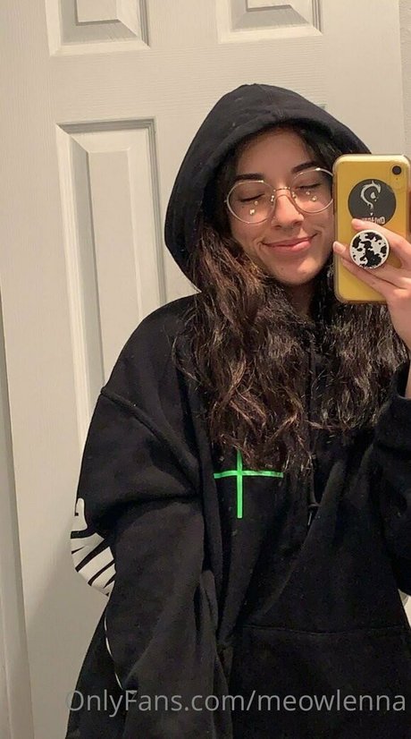 meowlenna porn star img