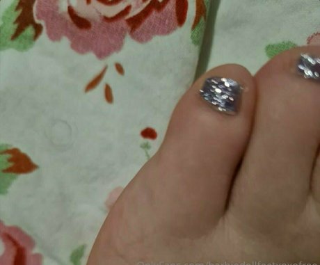 barbiedollfeetxoxofree nudes actress photos