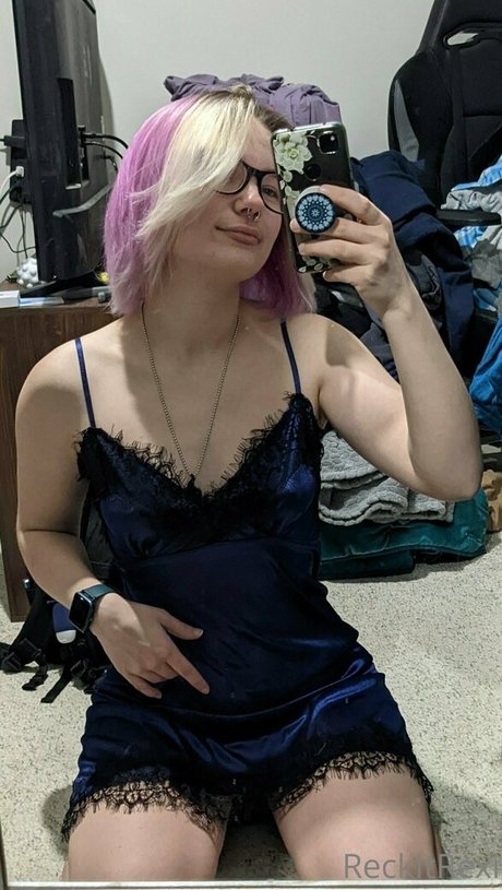 reckitrexi model high quality images