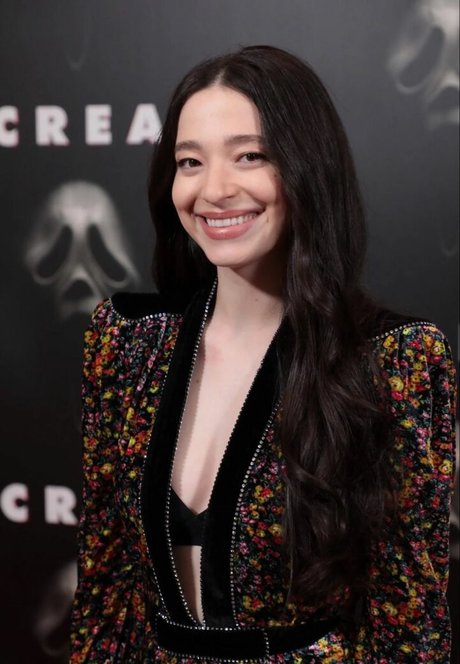 Mikey Madison best pornstar pics