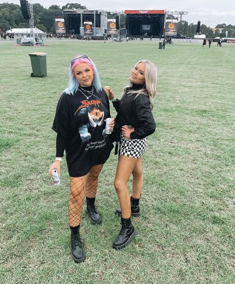 _laurenbrianna beautiful pornstar images