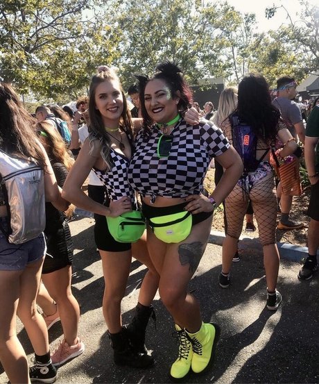 Marissa J hot model gallery