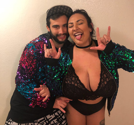 Marissa J model art photo