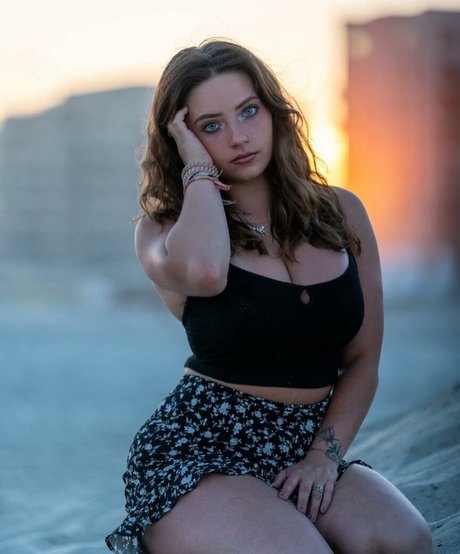 teen lesbian onlyfans hot naked gallery