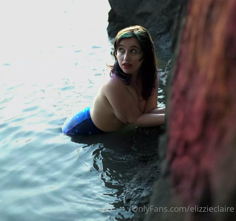 elizzieclaire model exclusive photo