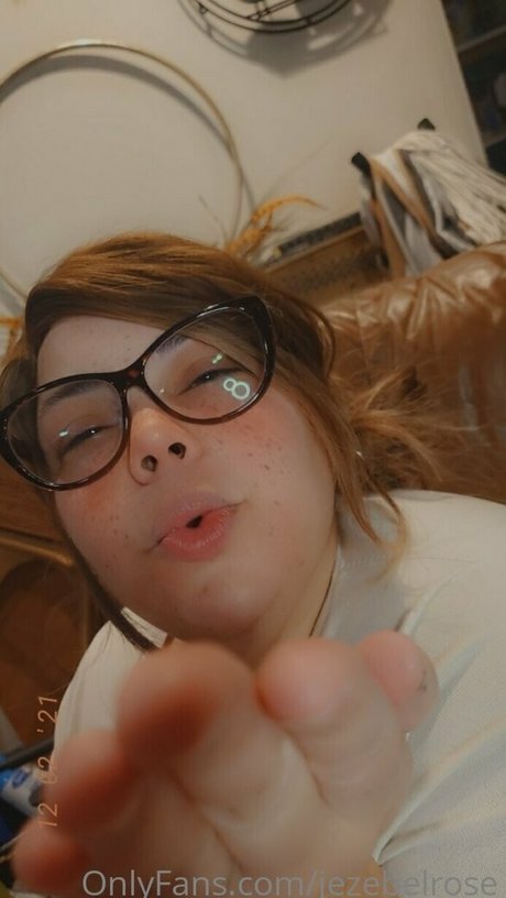 jezebelrose xxx star pics