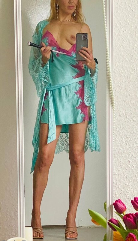 your m1lf mama free model image