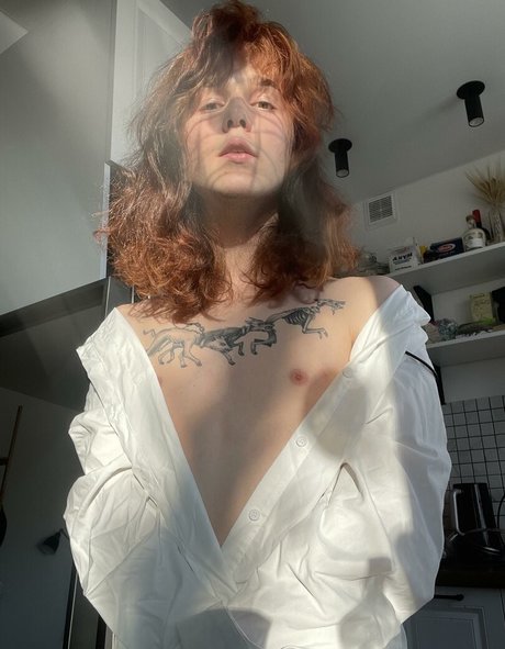 Mossy Barmales star perfect archive