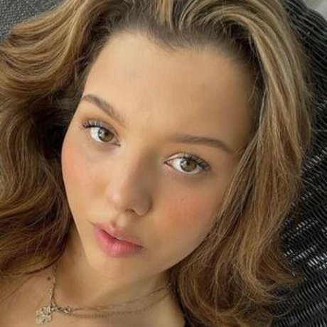 Fiona Elvine nice model gallery