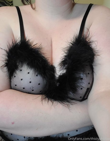 thictyphbbw nudes pornstar image