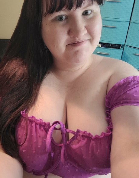 thictyphbbw porn model image