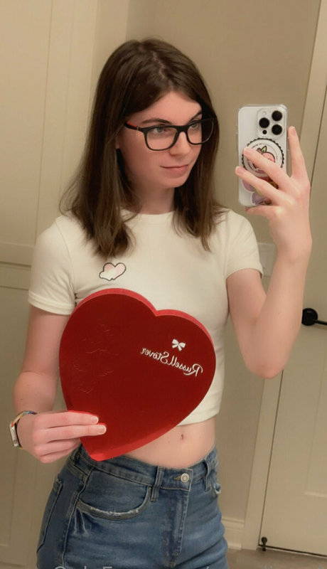 angelicsyd nude model pic