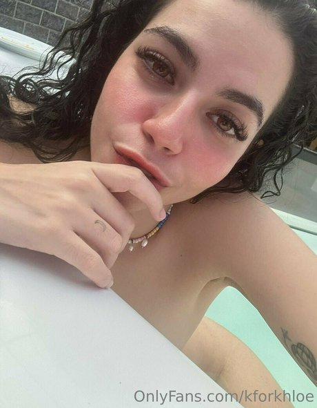 kforkhloe model free archive