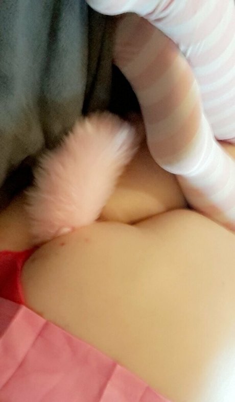 creampuffbunny model naked gallery