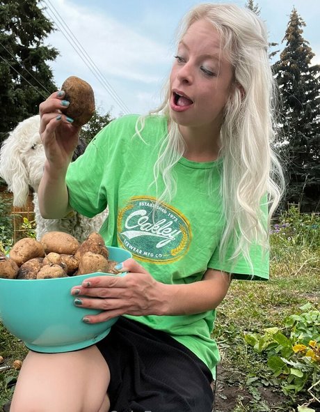 jurnisparkles star naked photos