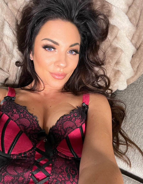 sweednsavery beautiful pornstar pic