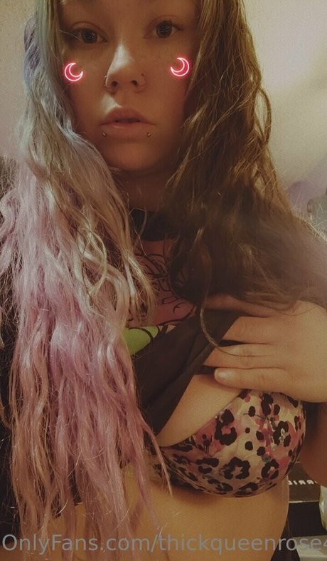 thickqueenrose420 beautiful actress pics