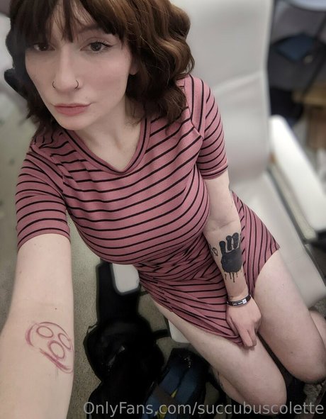 housewives onlyfans beautiful picture