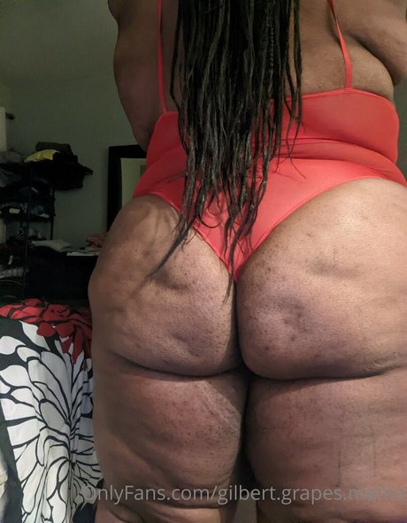 gilbert grapes mama model art pic